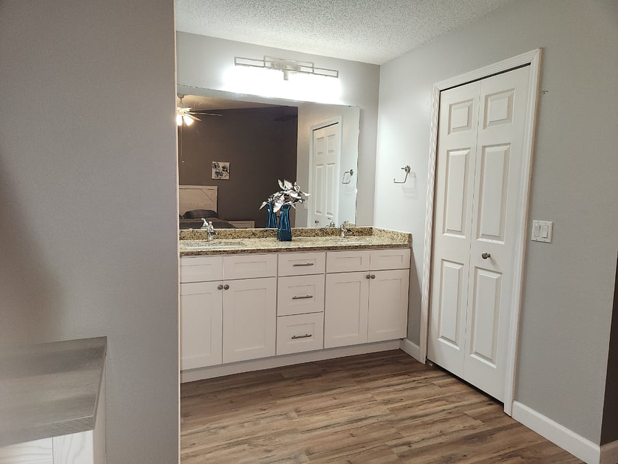 Furnished Finder property 702877_1 photo 12