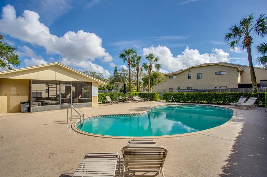 Furnished Finder property 702877_1 photo 28
