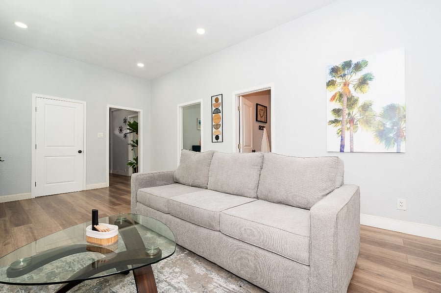 Furnished Finder property 702878_1 photo 38