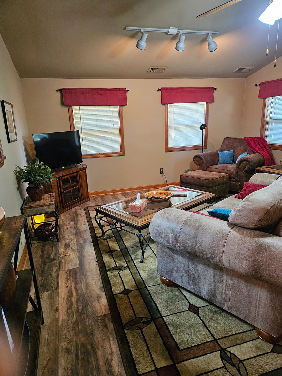 Furnished Finder property 702879_1 photo 8