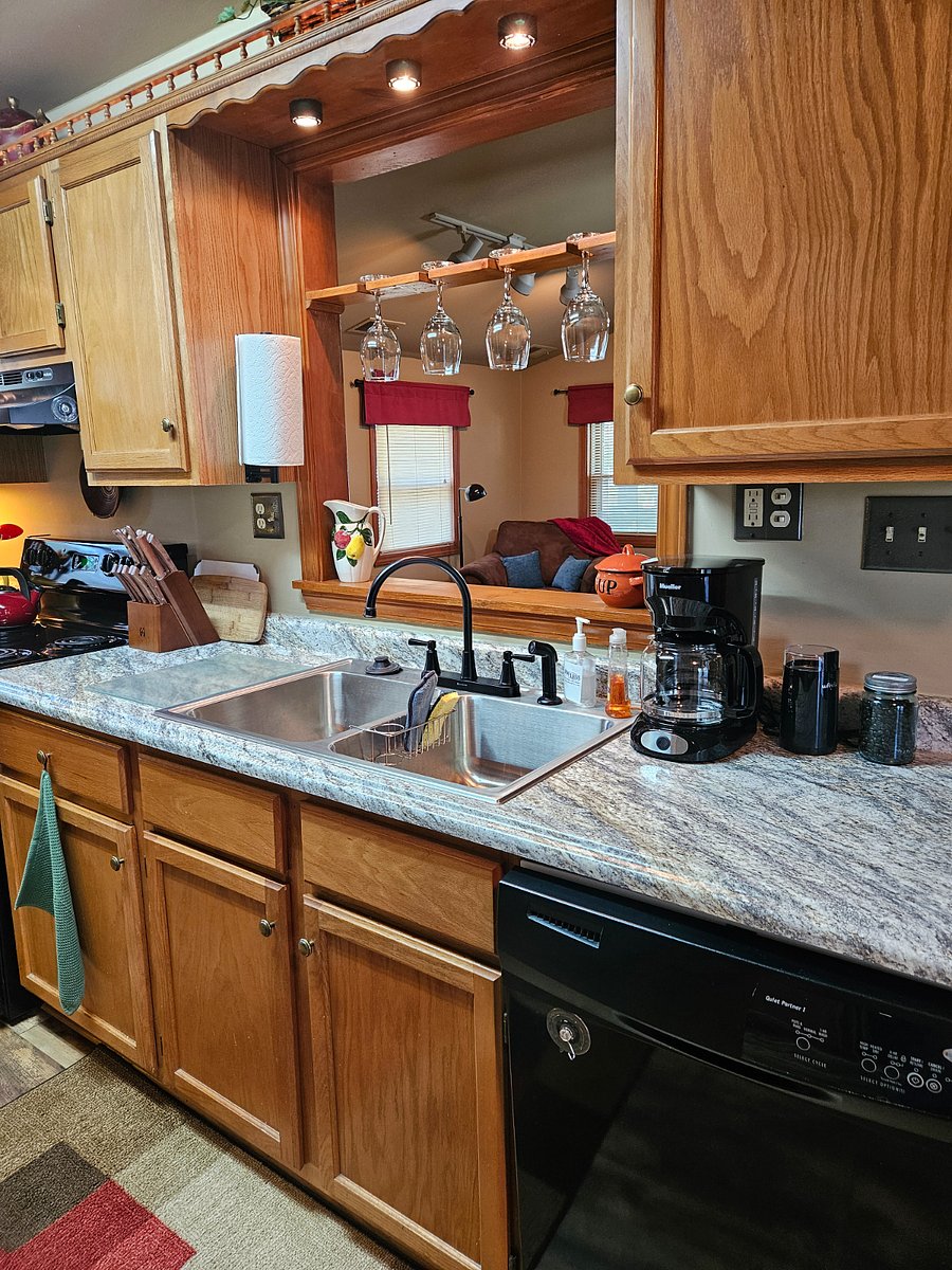 Furnished Finder property 702879_1 photo 10