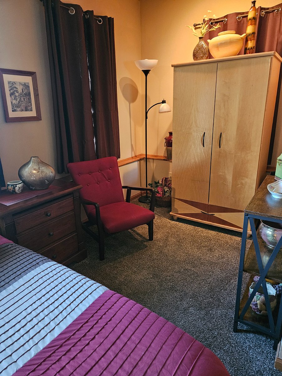 Furnished Finder property 702879_1 photo 16