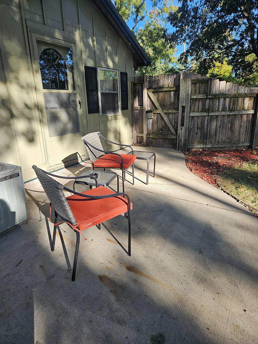 Furnished Finder property 702879_1 photo 21