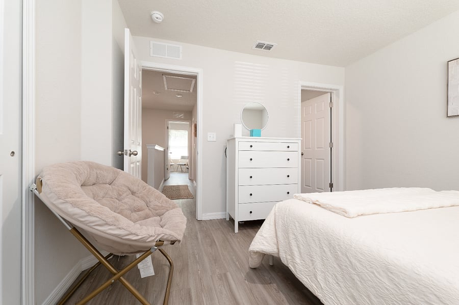 Furnished Finder property 702907_1 photo 12