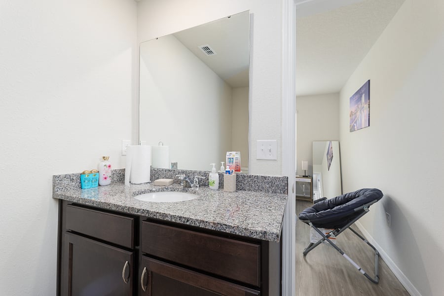Furnished Finder property 702907_2 photo 23