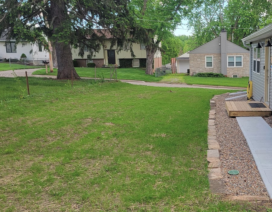 Side yard is great for outdoor activities
