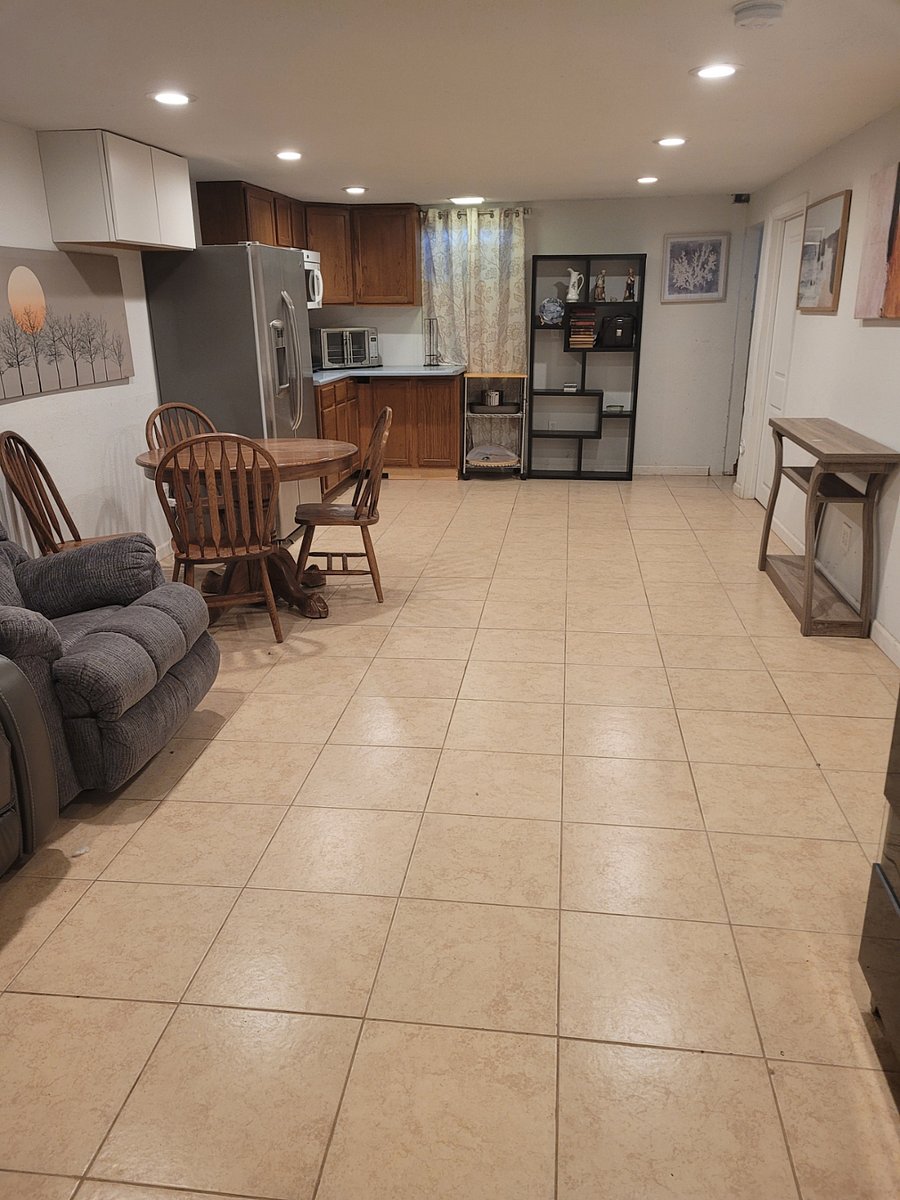 Furnished Finder property 702934_1 photo 5