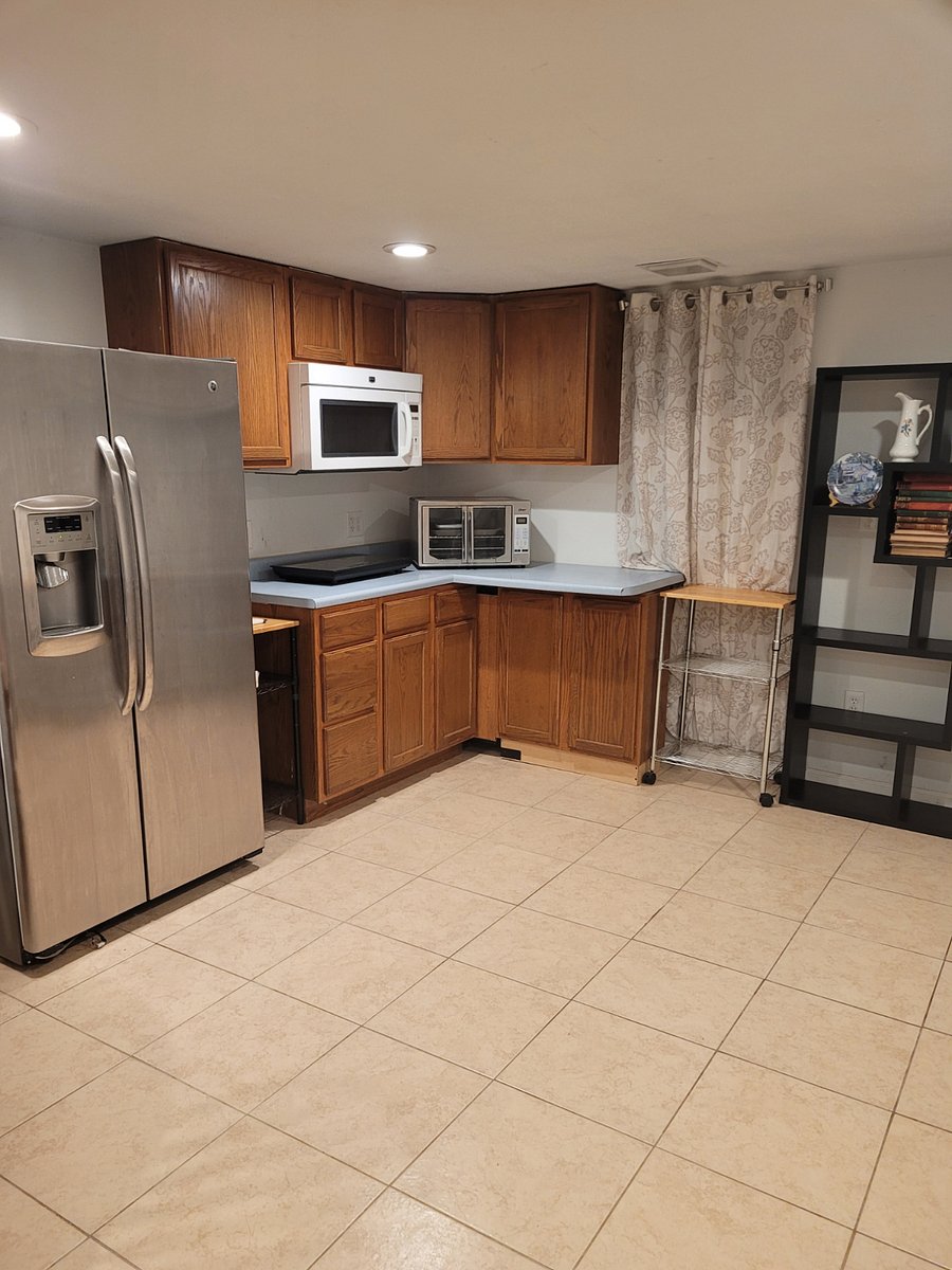 Furnished Finder property 702934_2 photo 11