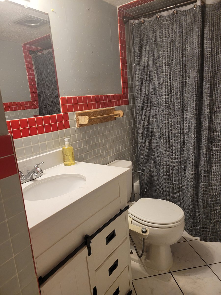 Furnished Finder property 702934_2 photo 12