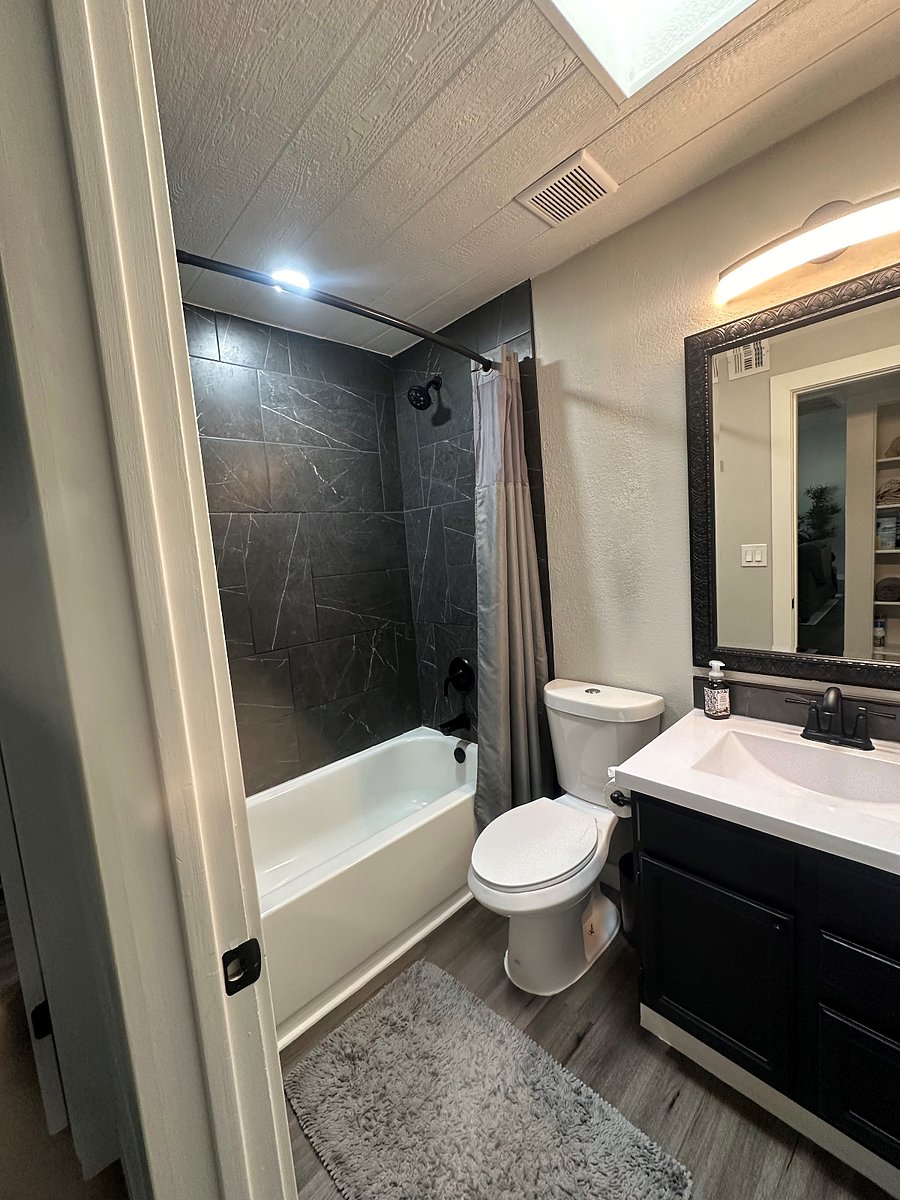 Fully renovated guest bathroom.  With all new bathroom fixtures. 