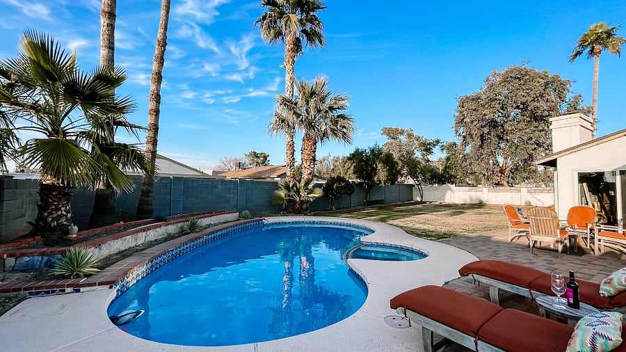 Relaxing outdoor space with HUGE yard and open space.  