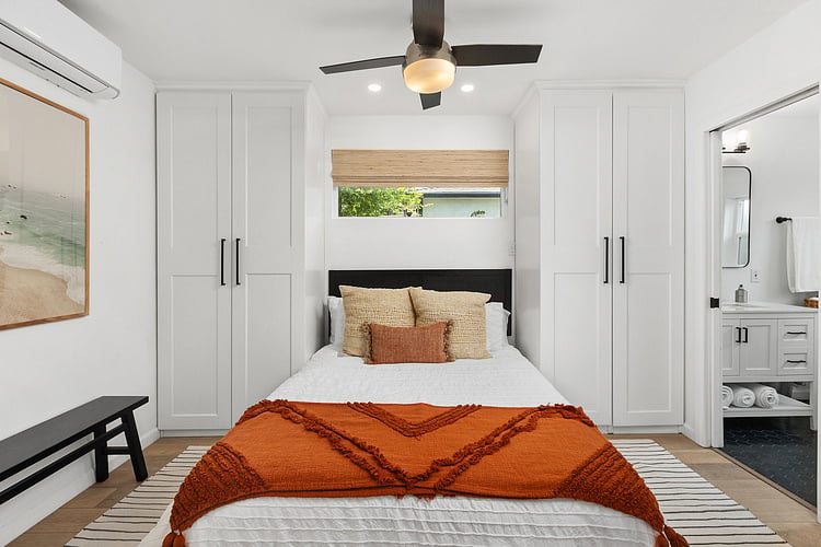 Furnished Finder property 702963_1 photo 12