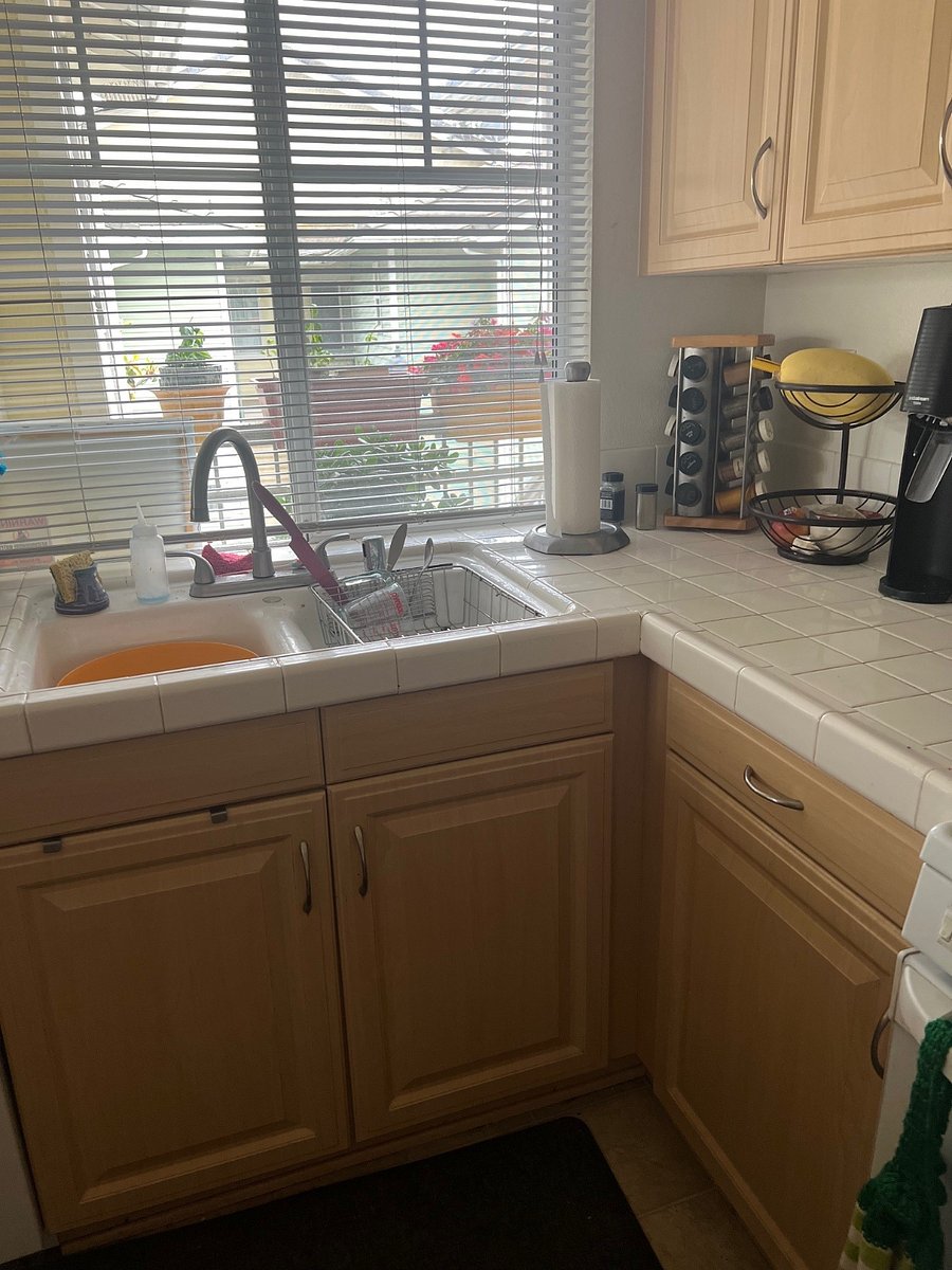 Furnished Finder property 702972_1 photo 4