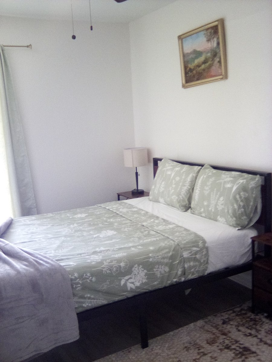 Furnished Finder property 702990_1 photo 11