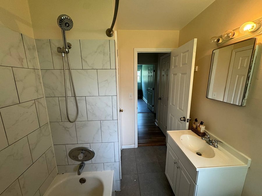 Furnished Finder property 703046_1 photo 8