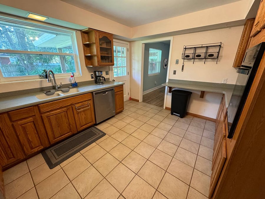 Furnished Finder property 703046_1 photo 12
