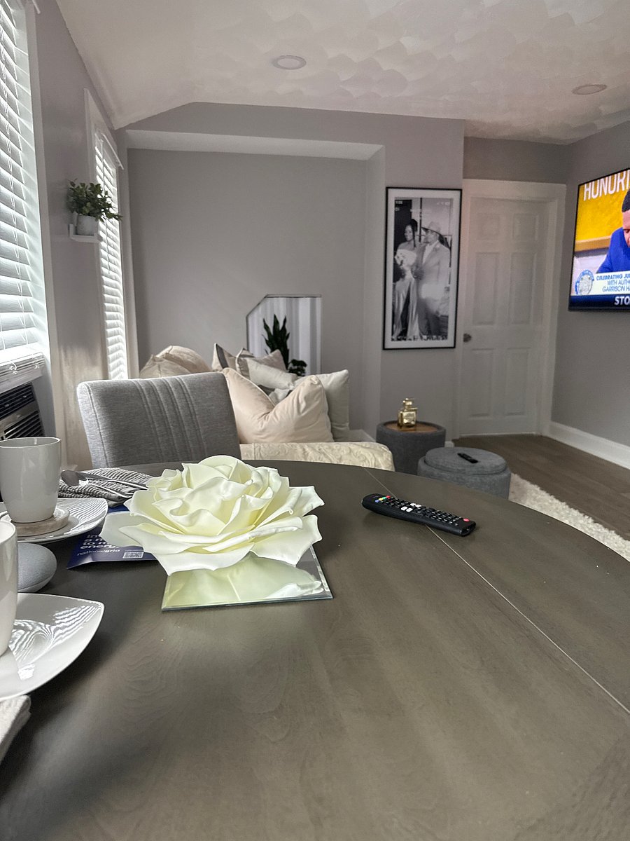 Furnished Finder property 703070_1 photo 1