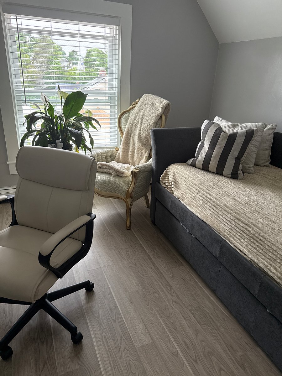 Furnished Finder property 703070_1 photo 2