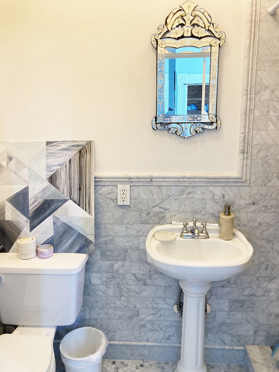 Private Master Bedroom Bathroom