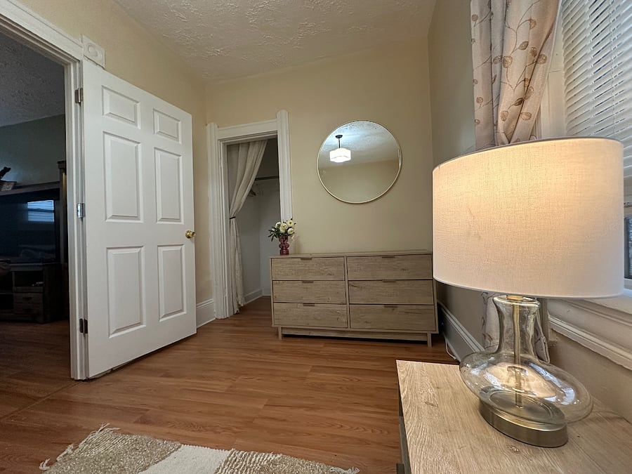 Second bedroom