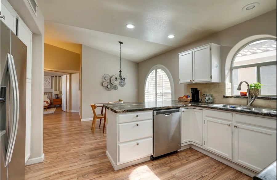 Furnished Finder property 703193_1 photo 13
