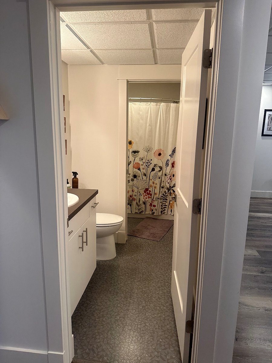Furnished Finder property 703200_1 photo 7
