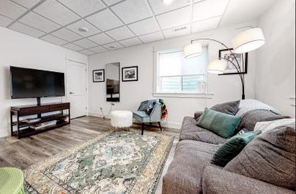 Furnished Finder property 703200_1 photo 1