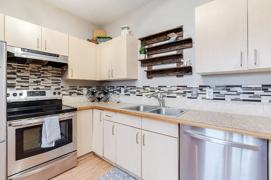 Furnished Finder property 703290_1 photo 8