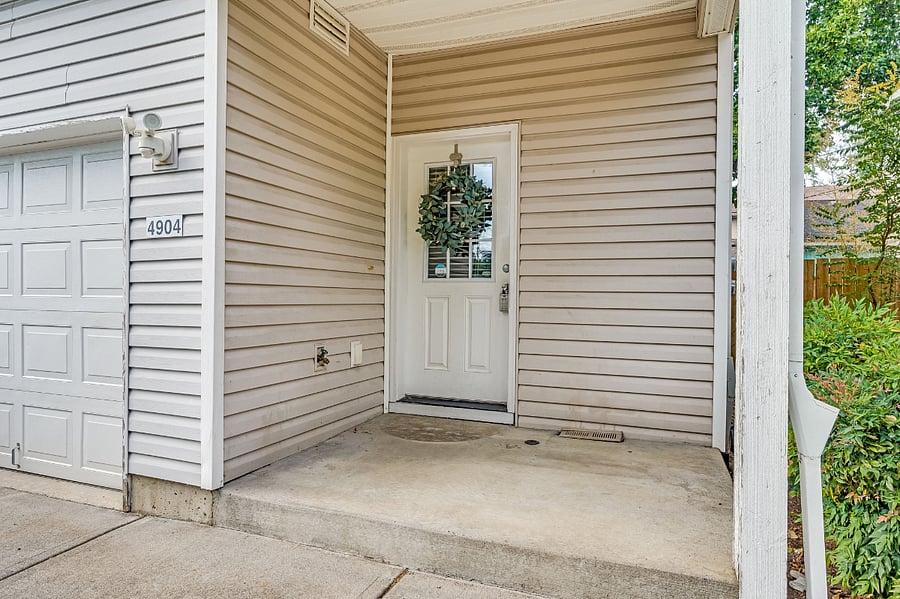 Furnished Finder property 703290_1 photo 28