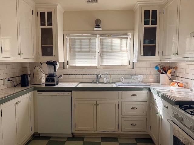 Furnished Finder property 703422_1 photo 5