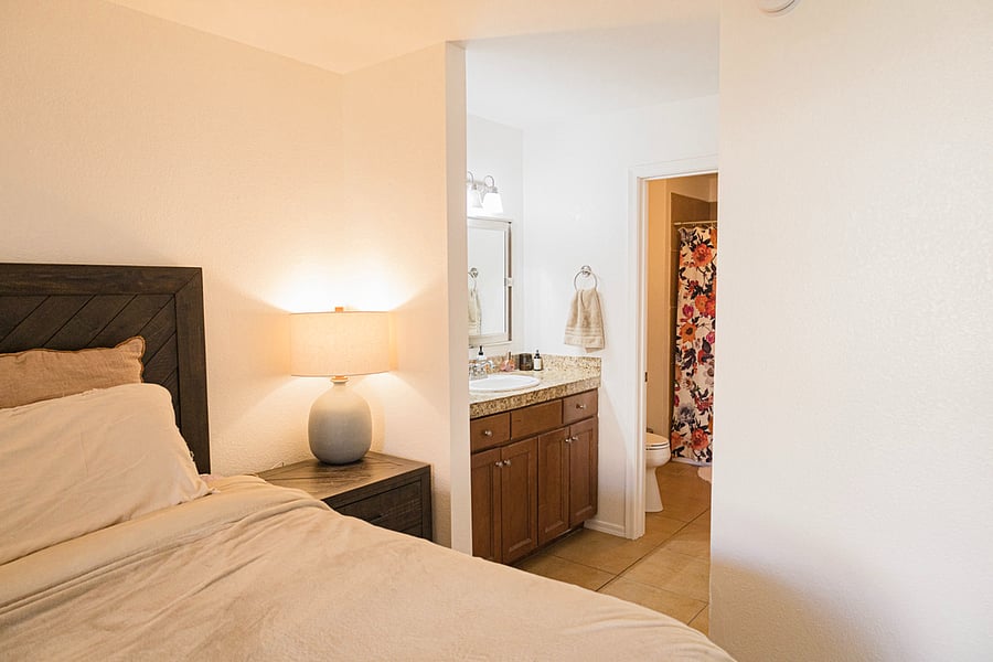 Furnished Finder property 703431_1 photo 9