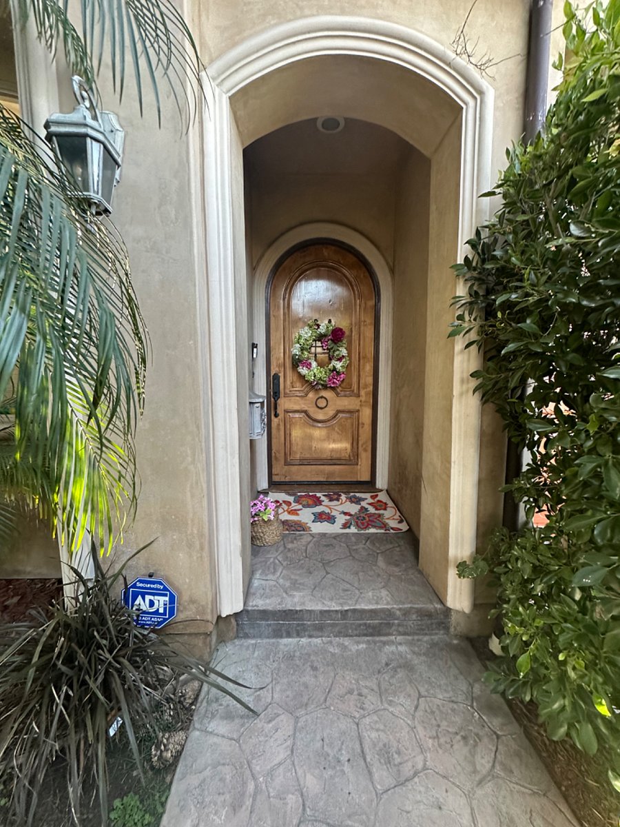 Furnished Finder property 703439_1 photo 3
