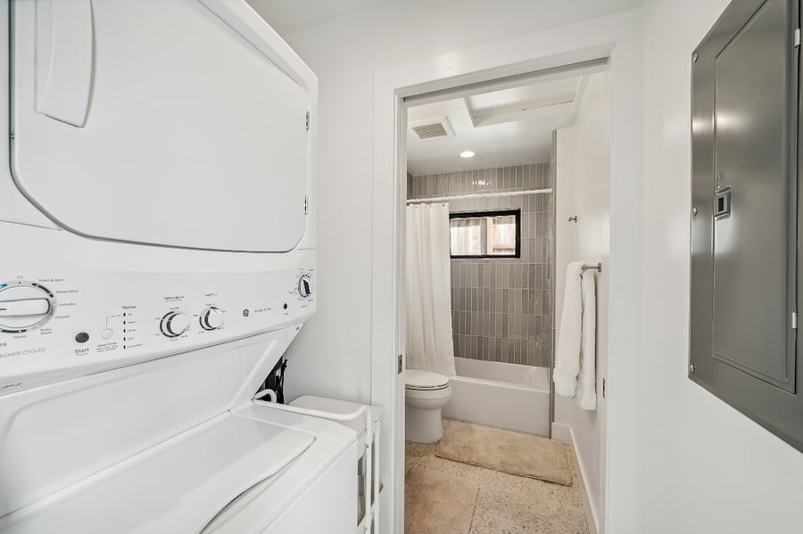 Furnished Finder property 703465_1 photo 17