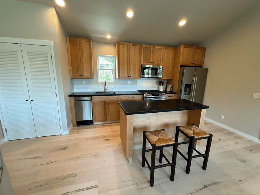 Furnished Finder property 703467_1 photo 4