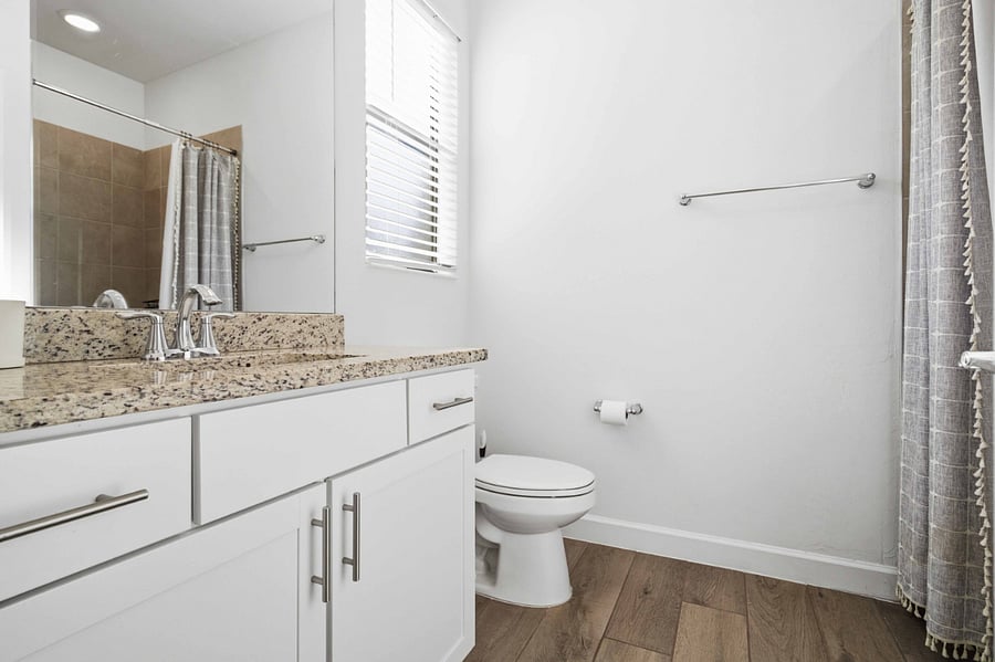 En Suite - Walk-in Shower