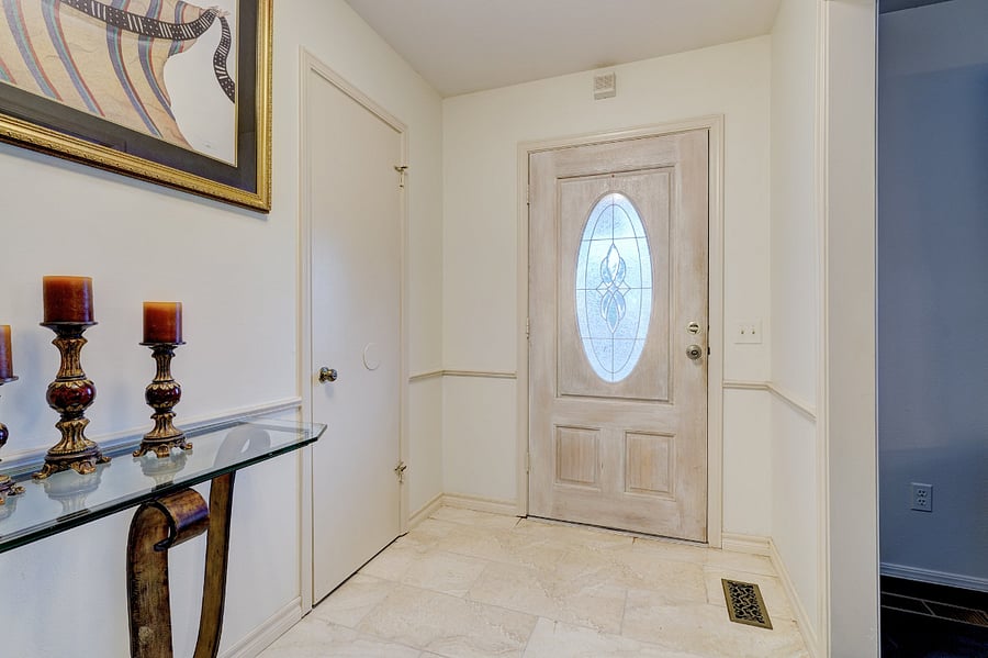 Plenty of entry space.