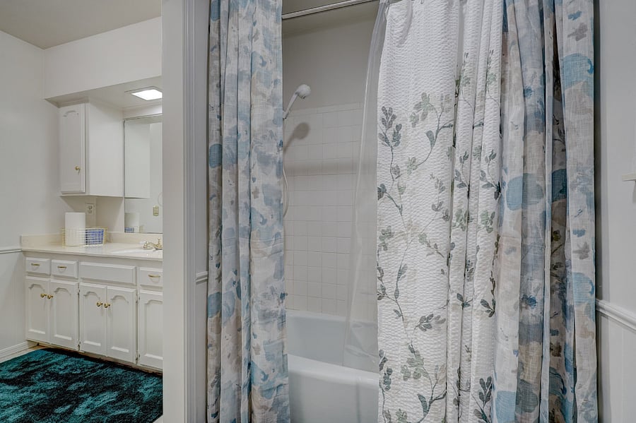 Furnished Finder property 703483_1 photo 29