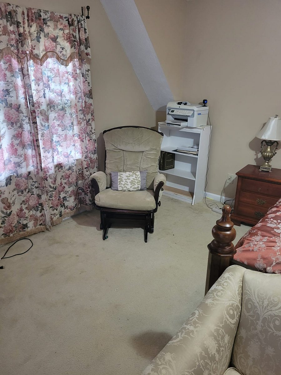 Furnished Finder property 703530_1 photo 18