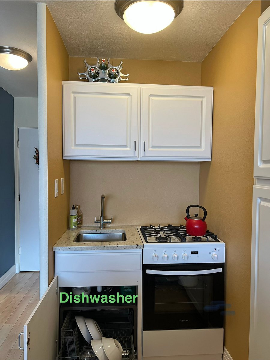 Furnished Finder property 703535_1 photo 8