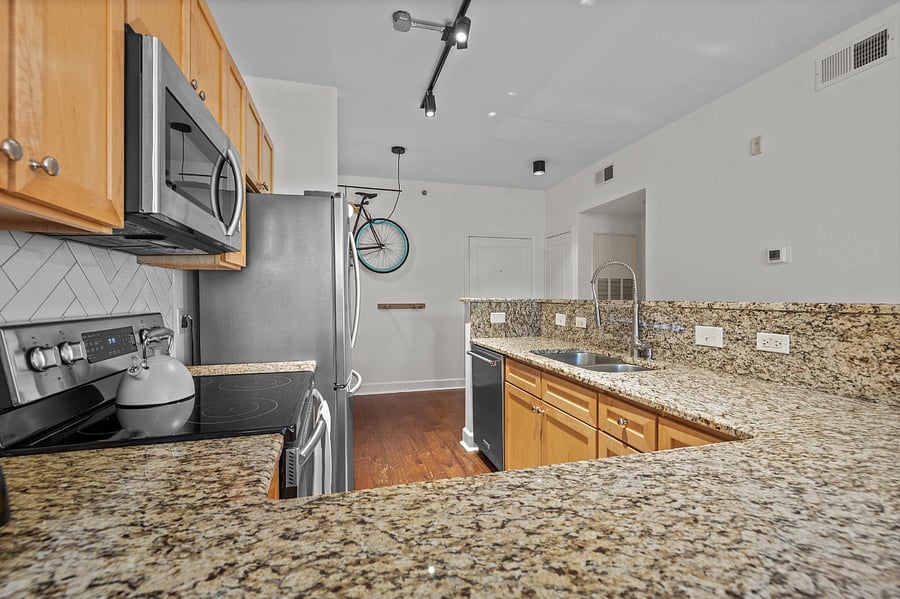 Furnished Finder property 703544_1 photo 16