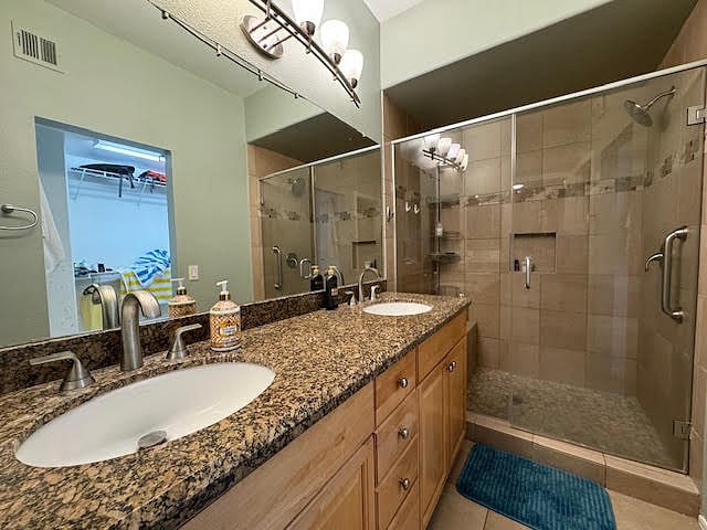 Furnished Finder property 703582_1 photo 8