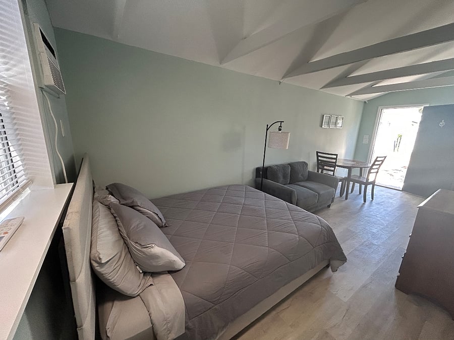Furnished Finder property 703590_1 photo 8