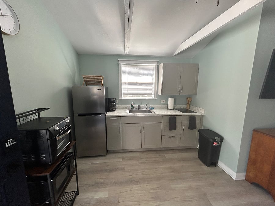 Furnished Finder property 703590_1 photo 11