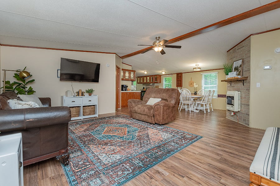 Furnished Finder property 703592_1 photo 6