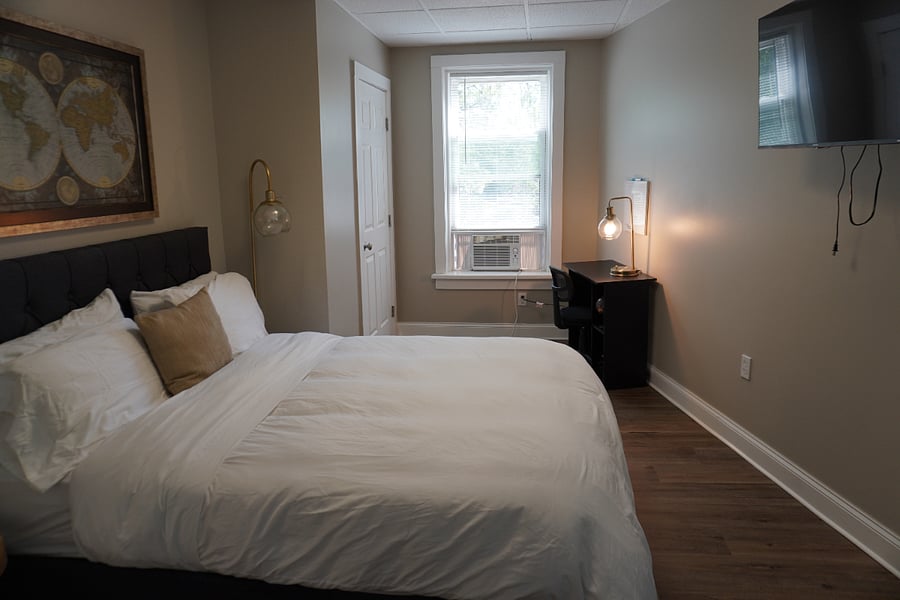 Furnished Finder property 703594_1 photo 6