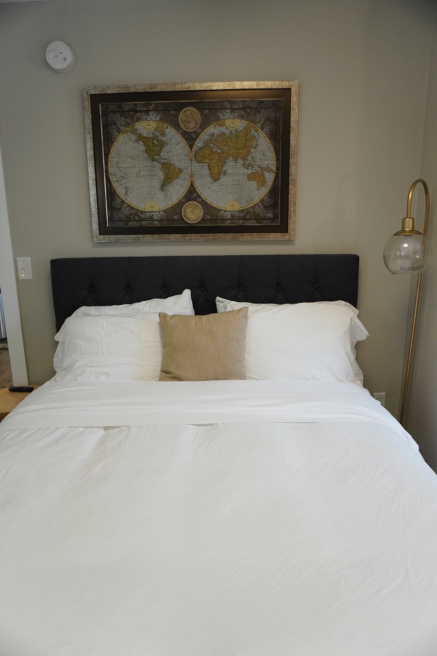 Furnished Finder property 703594_1 photo 5