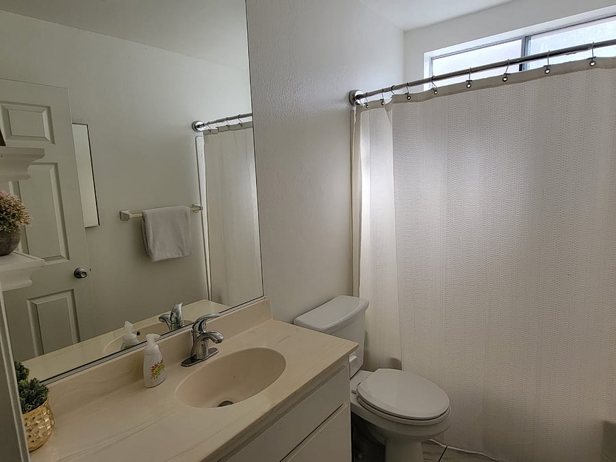 Furnished Finder property 703597_1 photo 8