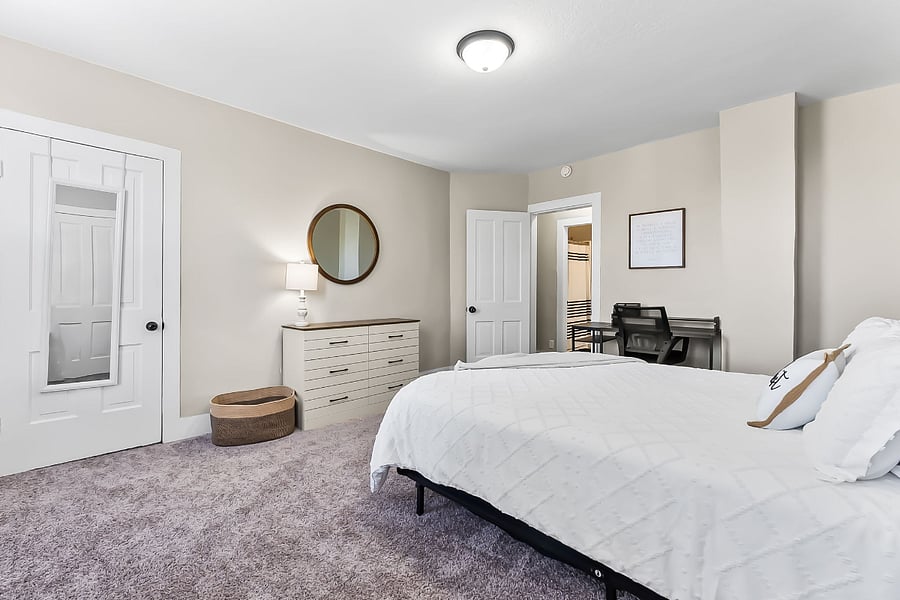 Furnished Finder property 703607_3 photo 26