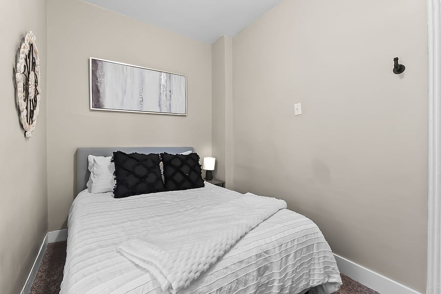 Furnished Finder property 703607_3 photo 10