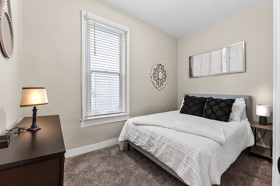 Furnished Finder property 703607_3 photo 9